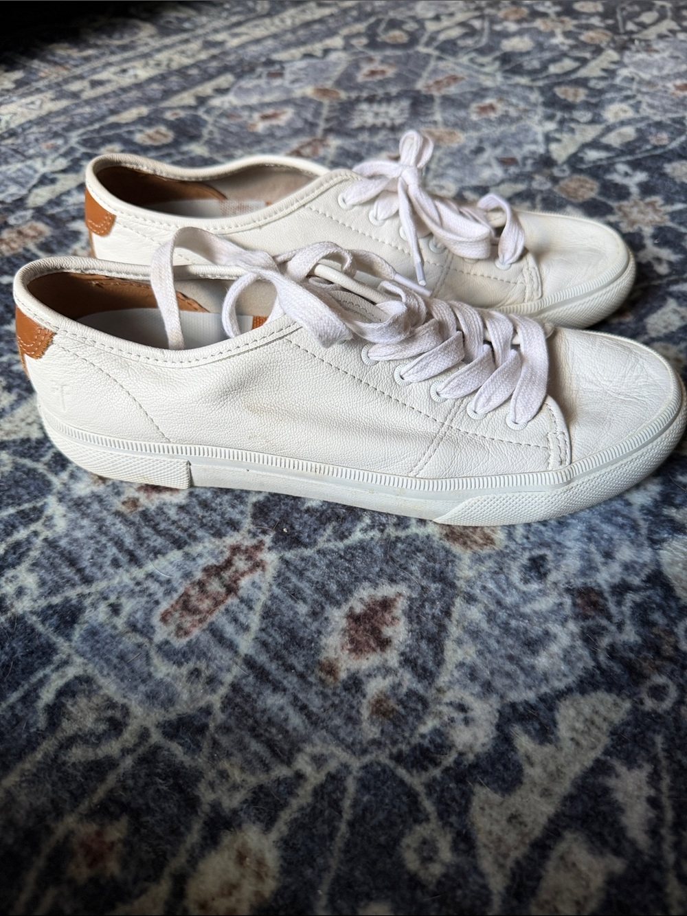 Frye Gia Low Lace
